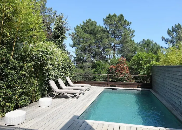 公寓 Les Jardins D'eve-f2 By Interhome *