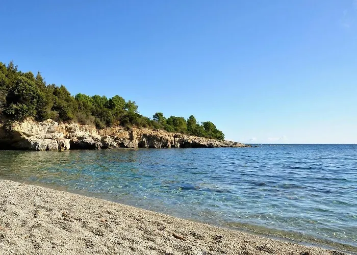 公寓 Les Jardins D'eve-f2 By Interhome